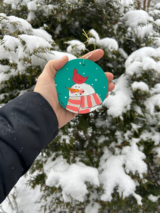 Ornement bonhomme de neige et son ami cardinal